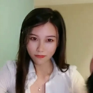 超美高顏值妹子,女女互艹,帶上假J8內內,上演女人艹女人,場面壹度失控[MP4/638M]