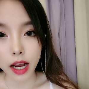 啊哥哥,我的BB好癢啊,極品妖艷紅唇美少婦,各種臊話不斷,手指扣插小臊茓[MP4/356M]