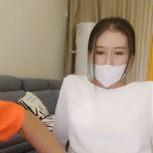 劇情演繹,居家寂寞少婦勾搭小區保潔,以後妳想要了就經常來找我就好[MP4/388M]