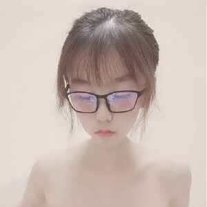 青春活力黑框眼鏡娘,清新端莊文靜脫俗,沒想到也是個小母狗,極致反差婊[MP4/855M]