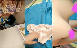 這就是青春該有的樣子,童顏大奶微胖小胖妹,渾身白皙粉嘟嘟,毛毛沒長幾根[MP4/625M]