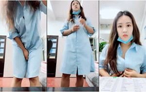 律所裏的小浪貓,律師美女助理邊聽法律課程邊果聊,好猛的女生,沐洱黝黑[MP4/419M]