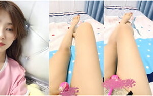 坐標甘肅,氣質離異單親媽媽不易,給閨女賺學費,快速抽插,沐洱黝黑肥大[MP4/1G]