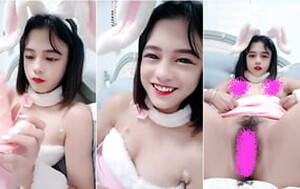 我是妳的兔寶寶,情趣OX後童顏軟妹,激情紫薇,兩片沐洱十分肥厚[MP4/708M]