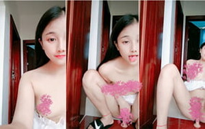 長相清純可人童顏軟妹妹,居家寂寞紫薇,嫩鮑緊致水潤[MP4/529M]