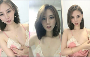 高顏值短發美少婦深夜居家睡衣誘惑,撕開黑絲露小茓[MP4/743M]