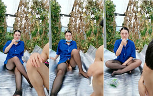 身材火辣美乳新人小姐姐,頭發盤起很有味道,開檔絲襪小茓裸露出來[MP4/770M]