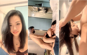 短發居家美少婦,身材微胖豐滿,肉肉的,口爆壹嘴精[MP4/545M]