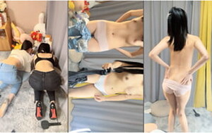 校園好閨蜜壹起下海接客,壹個多毛黝黑紫沐洱,壹個無毛粉鮑魚,哥哥想艹哪個[MP4/288M]