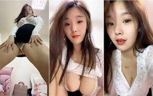 極品吊鐘乳大奶可愛小姐姐,全方位多角度展示身材,肥臀豪乳好惹人喜歡了[MP4/700M]