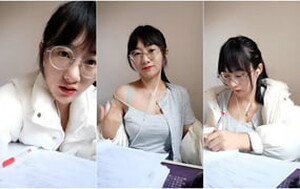 某小學眼鏡文靜語文老師絕了,辦公室批改作業,女班長旁邊等著,支走班長,撩起衣服露奶露鮑[MP4/1G]