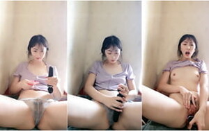 說話溫柔很有禮貌的大學妹子,內內裏塞震動棒,哎呀我的天吶太爽了