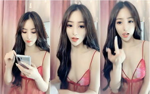 氣質顏值粉茓禦姐,白嫩肌膚扭動胴體誘惑勾引,道具抽插來艹我啊