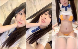 深圳校服,洋溢青春活力的味道,雙馬尾羊系清純美少女,甜美可愛,打開粉嫩雙腿