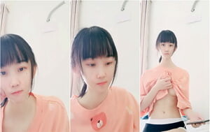 青春無限美,清純齊劉海活力學生妹下海,這顏值太純了,反差婊