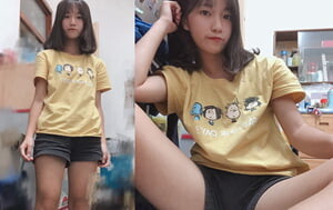 青春活力花季美少女，五官精致校花級小妹妹被土豪網調視圖流出31P+33V