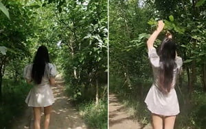 國產亂X倫大神-操18歲表妹-溫暖的小茓， 野外掀起裙子撫摸，旁邊老太太全看到了