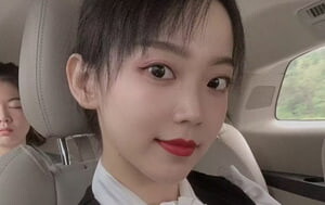 公司高管女神為了合同我也是拼了他倆壹共射了四次整個陰道都是精子我又要重新買新內褲才能回家了