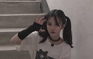 雙馬尾可愛文藝學生娘和男友啪啪不雅視圖流出，呆萌可愛34P+1V