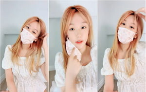 清純可愛碎花裙學生妹，青春無限，美乳堅挺不下垂，可愛內衣秒硬