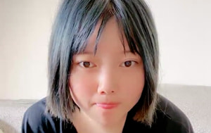 豐滿坦克妹，胖蘿莉-奶包-11V-10小時-4.4G