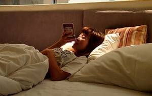 大神Tiger系列-约手机店年轻女销售，身材娇小可爱型，一镜到底，粉嫩私处又紧又小