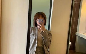 未婚先孕眼鏡小姐姐為賺奶粉錢甘心成為金主小母狗，露出紫薇調教SM啪啪121P+1V