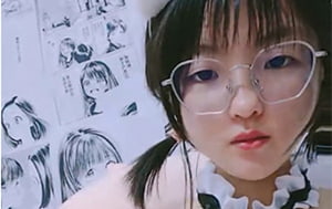 超級呆萌眼鏡學生妹妹,反差婊,生活中父母、老師、同學眼中的乖乖女形象